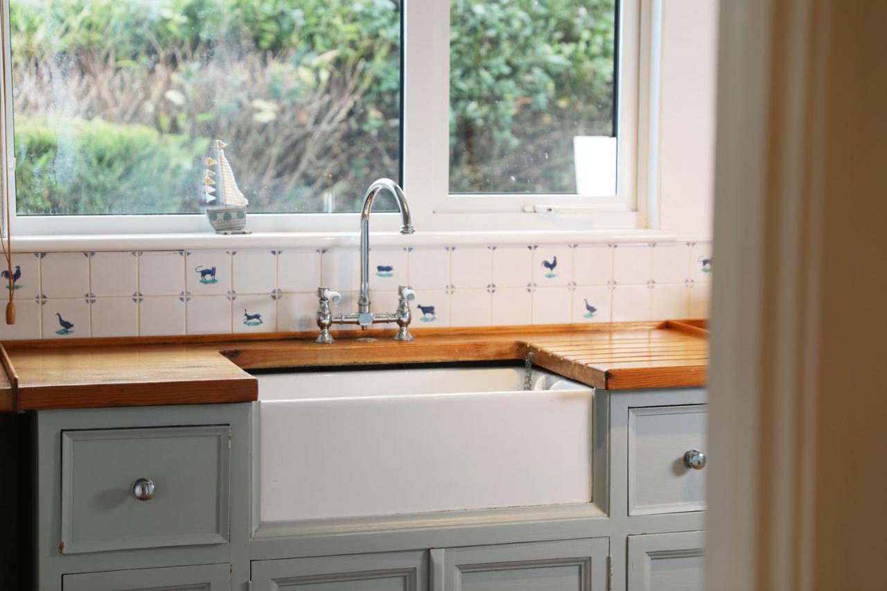 Tamarisk, Port Isaac Bay Holidays Екстер'єр фото