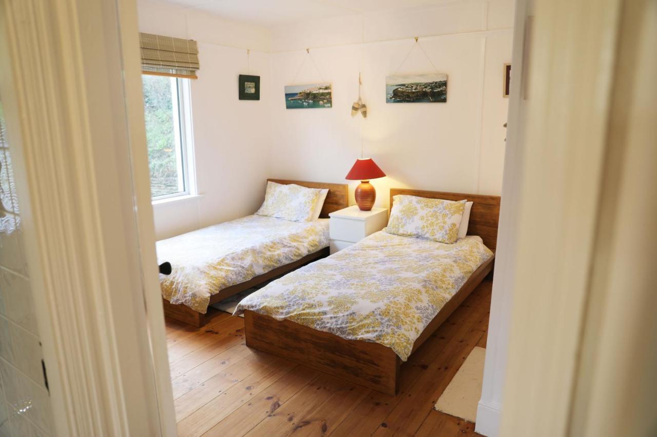 Tamarisk, Port Isaac Bay Holidays Екстер'єр фото