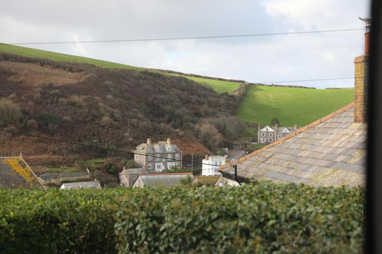 Tamarisk, Port Isaac Bay Holidays Екстер'єр фото